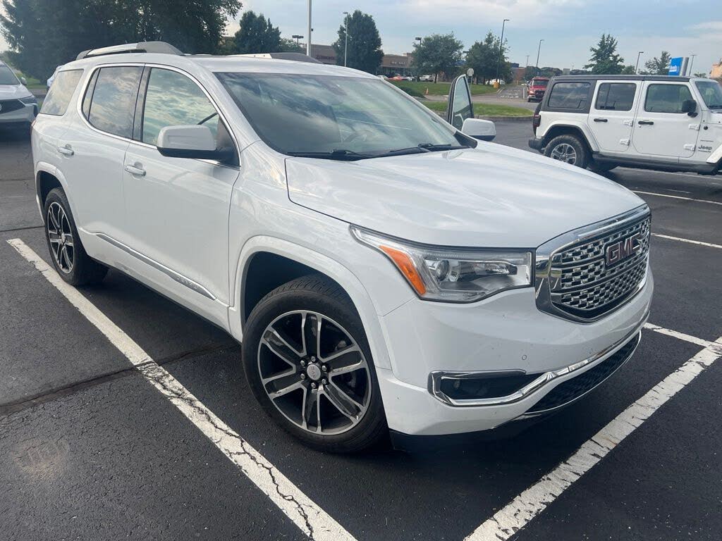 2019 GMC Acadia Denali