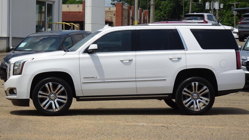 2017 GMC Yukon Denali