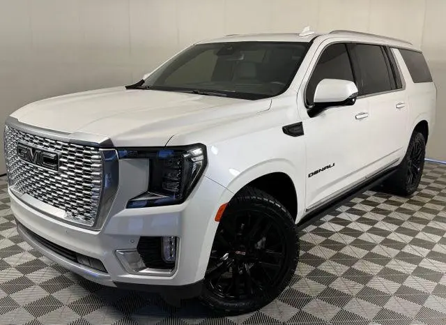 2023 GMC Yukon XL Denali