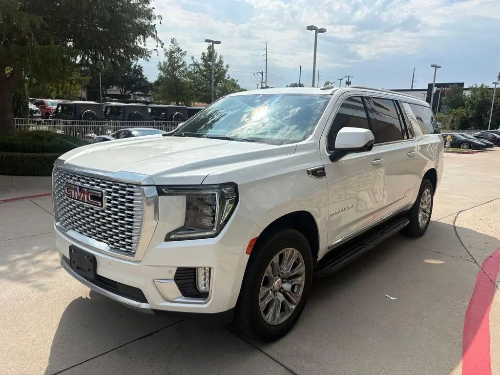 2024 GMC Yukon XL Denali