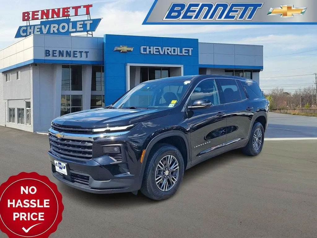 2024 Chevrolet Traverse LS