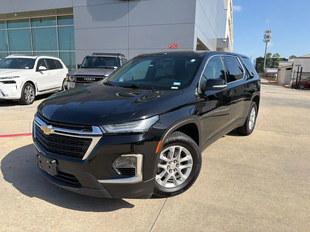 2023 Chevrolet Traverse LS