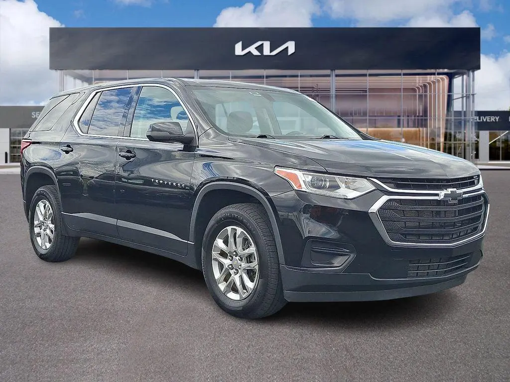2021 Chevrolet Traverse LS