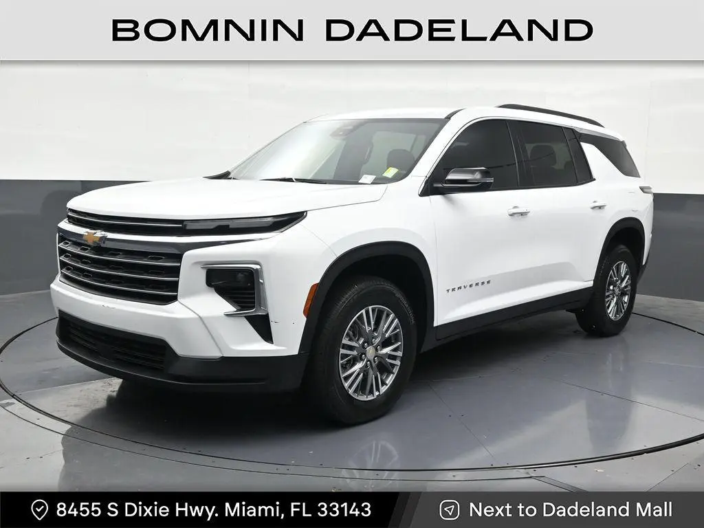 2025 Chevrolet Traverse LT