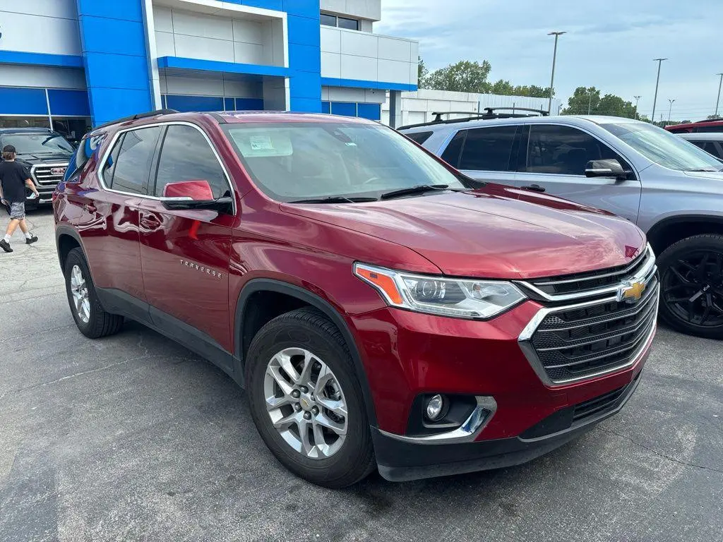 2020 Chevrolet Traverse LT Leather