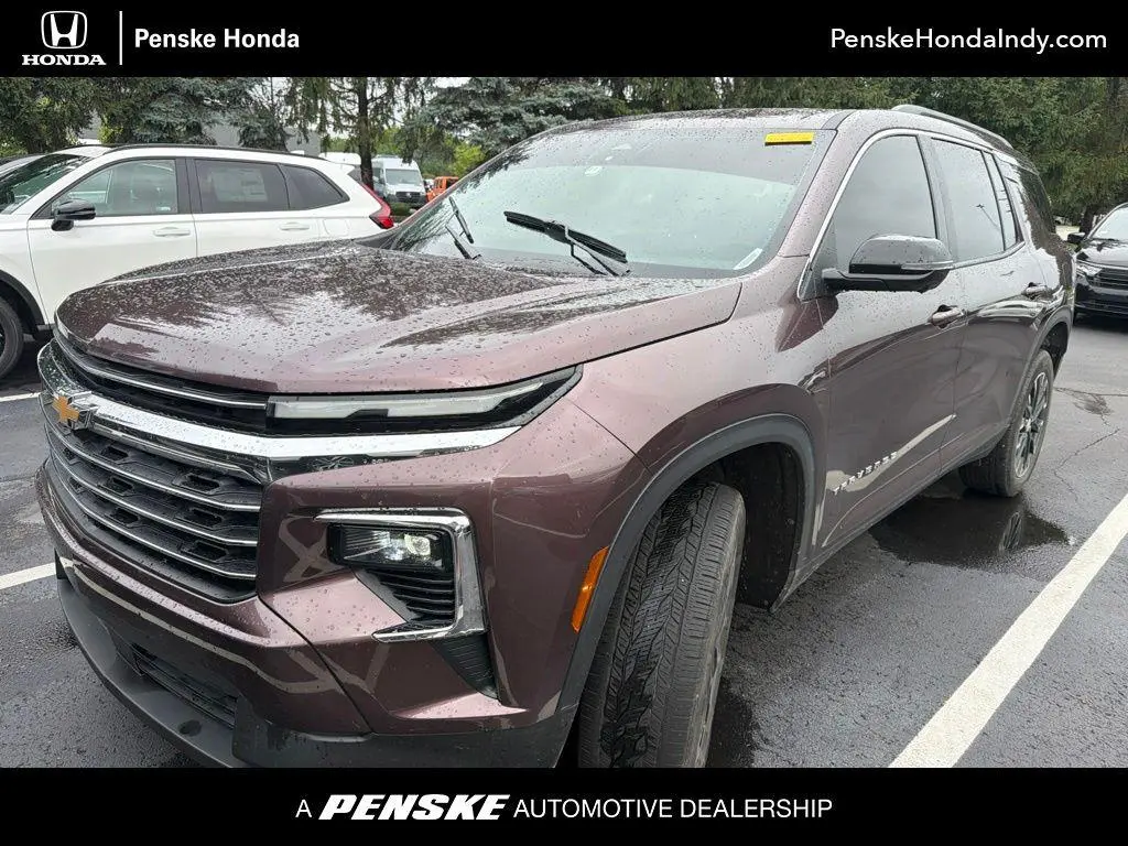 2024 Chevrolet Traverse LT