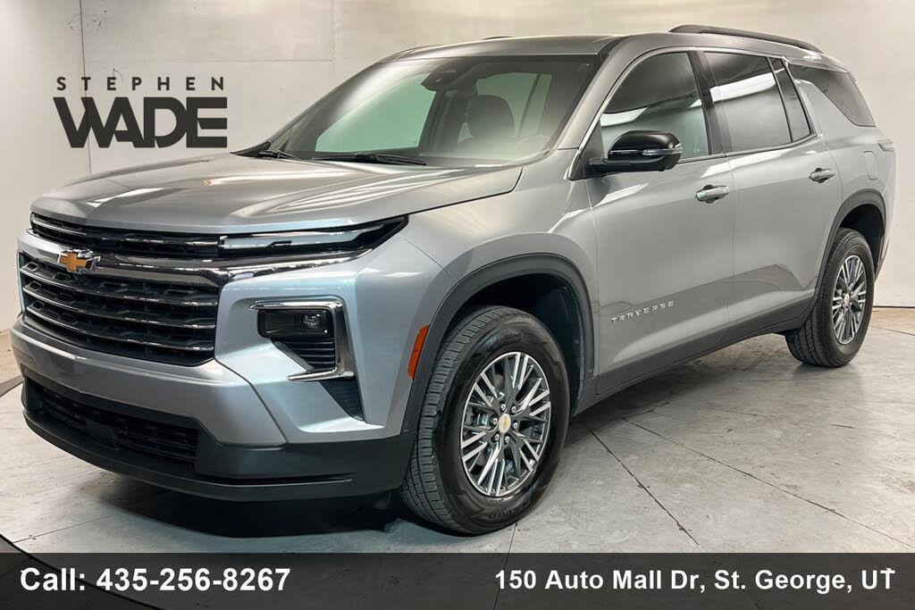 2024 Chevrolet Traverse LT