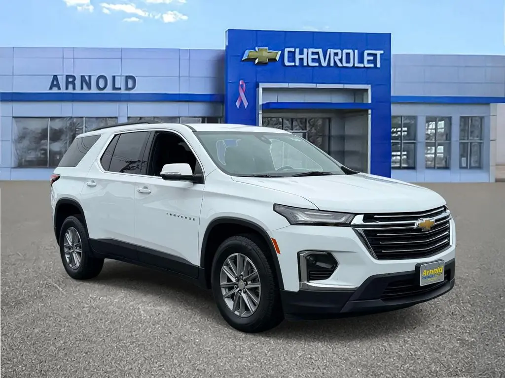 2023 Chevrolet Traverse LT Leather