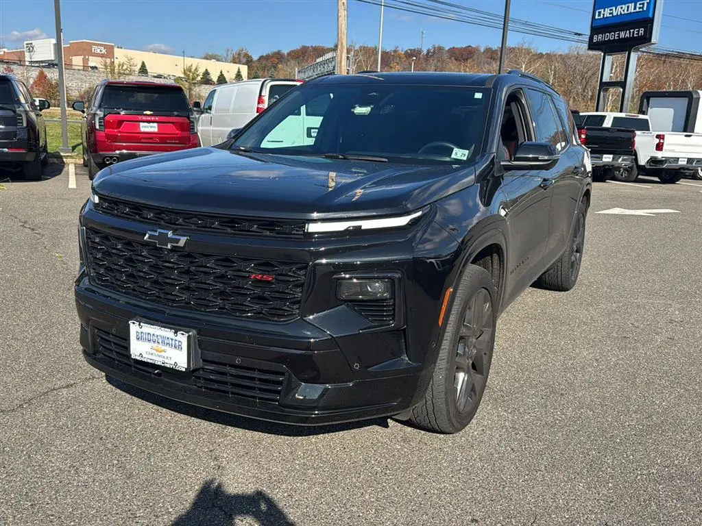 2024 Chevrolet Traverse RS
