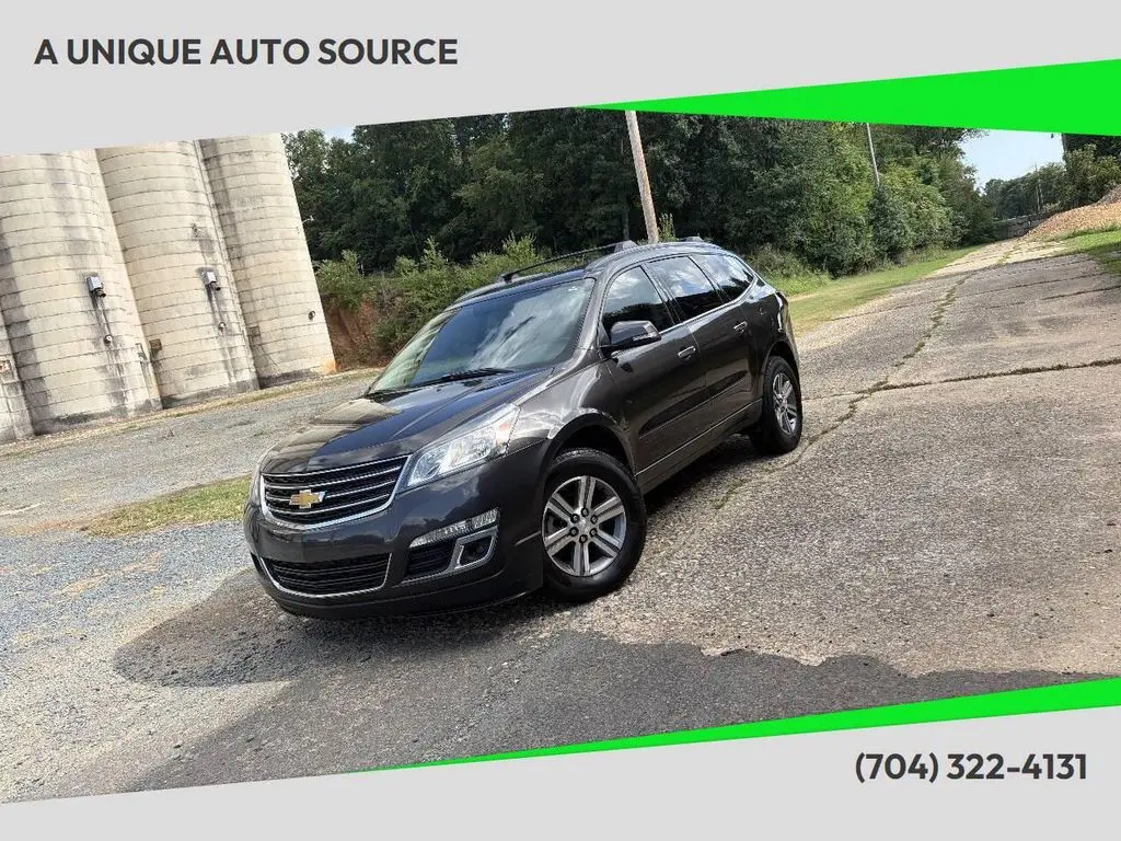 2017 Chevrolet Traverse LT