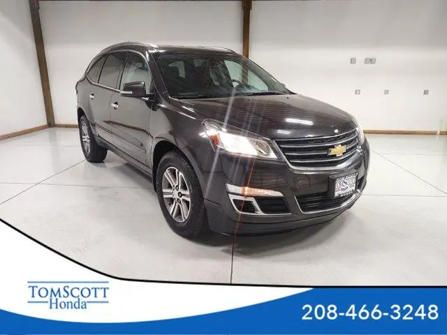 2017 Chevrolet Traverse 2LT