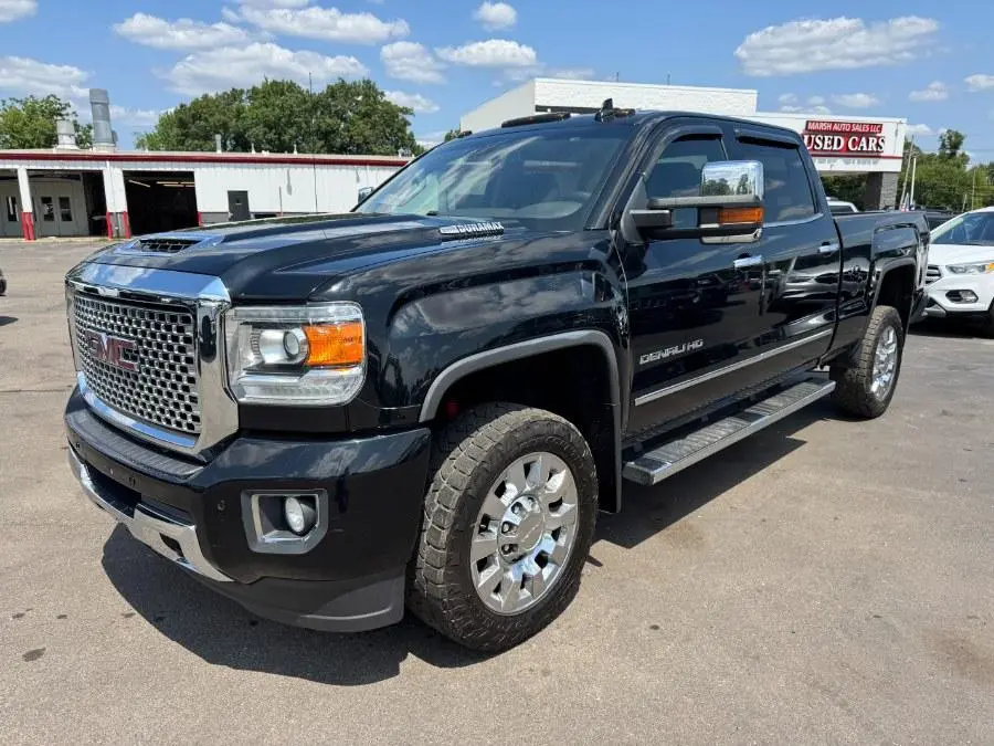 2017 GMC Sierra 2500HD Denali