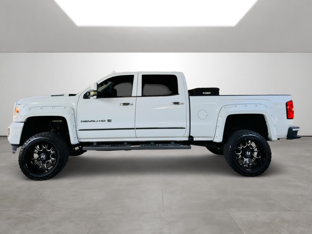 2017 GMC Sierra 2500HD Denali