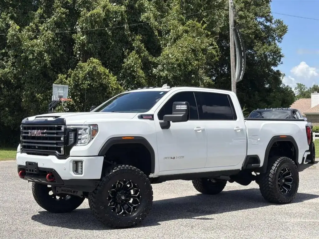 2022 GMC Sierra 2500HD AT4
