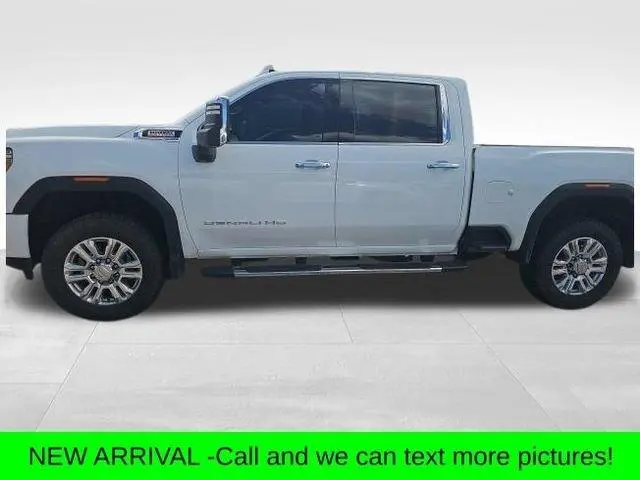 2022 GMC Sierra 2500HD Denali