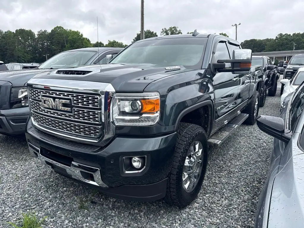 2019 GMC Sierra 3500HD Denali