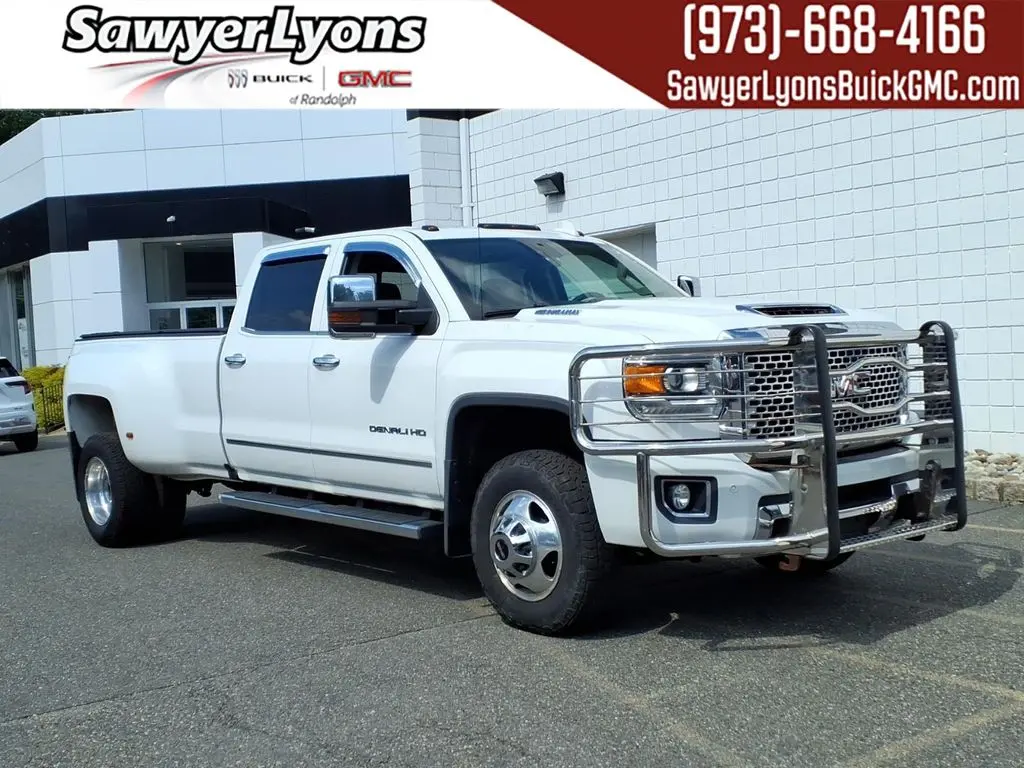2017 GMC Sierra 3500HD Denali
