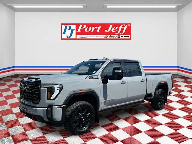 2024 GMC Sierra 2500HD AT4