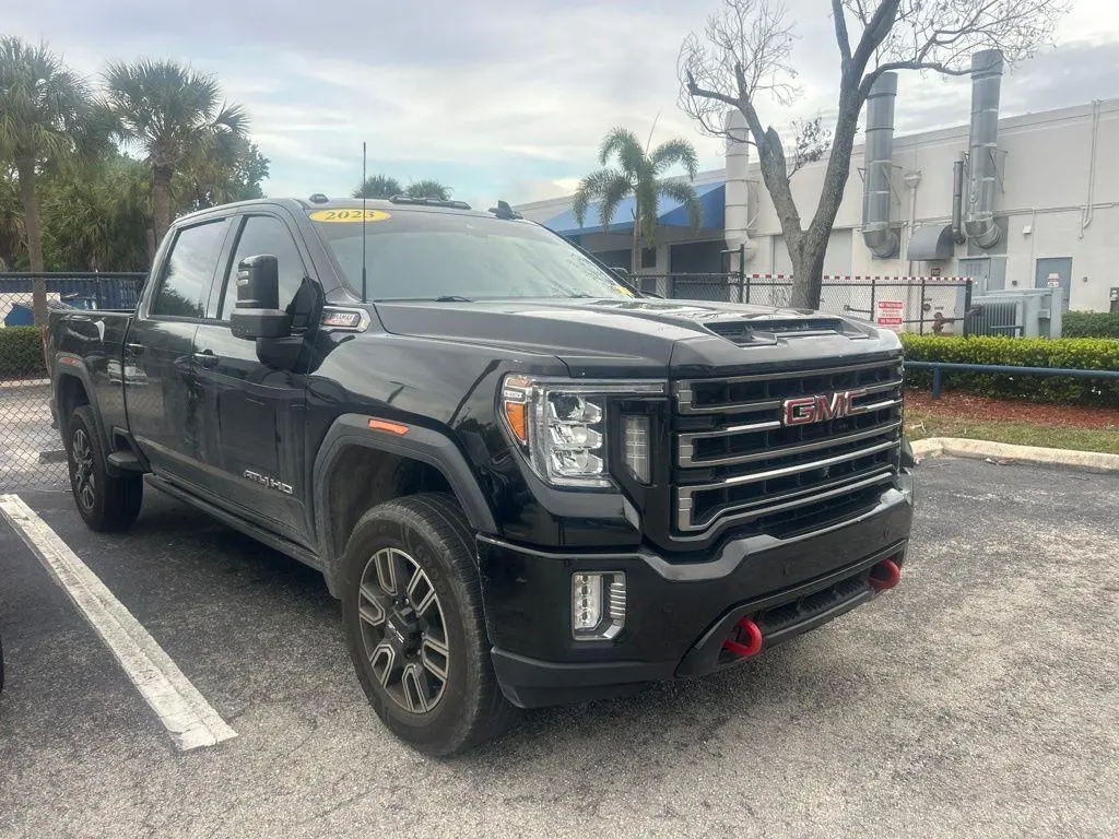 2023 GMC Sierra 2500HD AT4