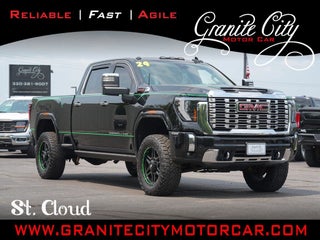 2024 GMC Sierra 2500HD Denali