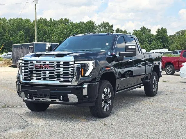 2024 GMC Sierra 2500HD Denali