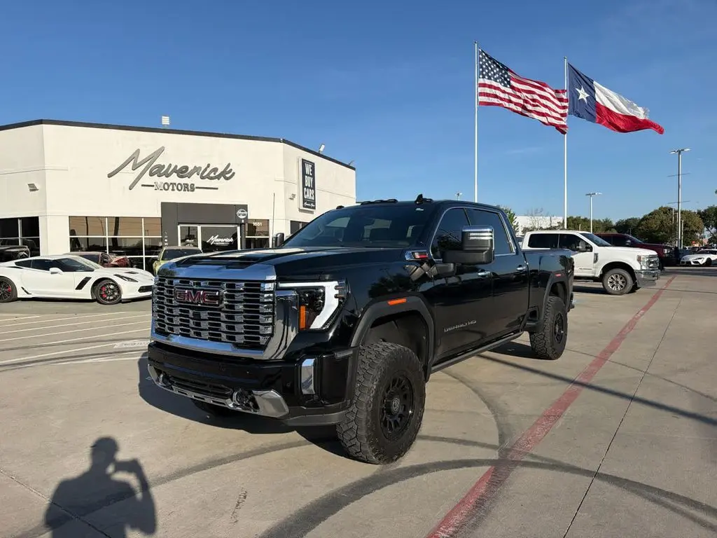 2024 GMC Sierra 2500HD Denali