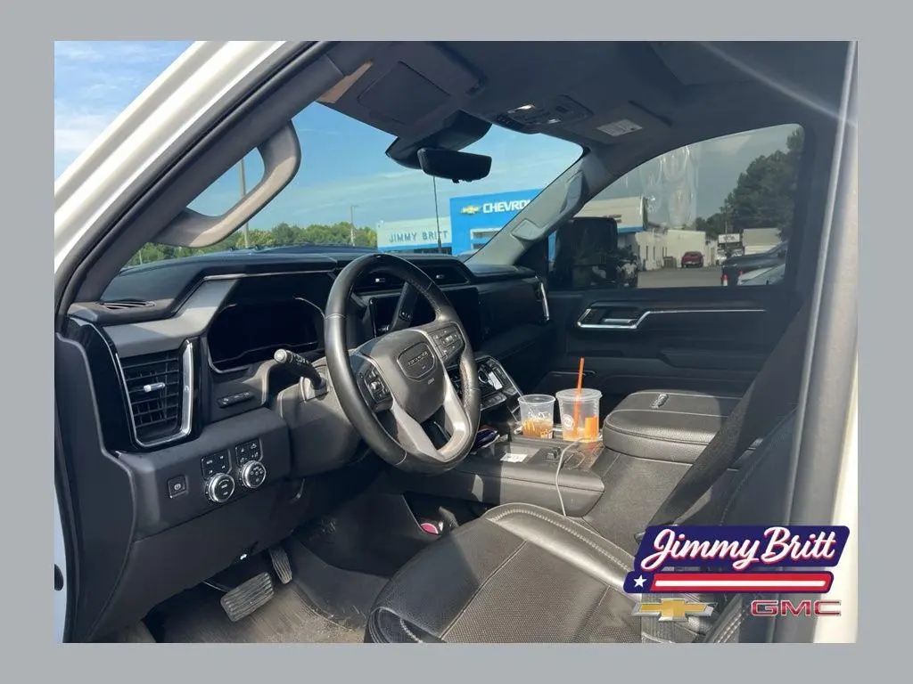 2024 GMC Sierra 2500HD Denali