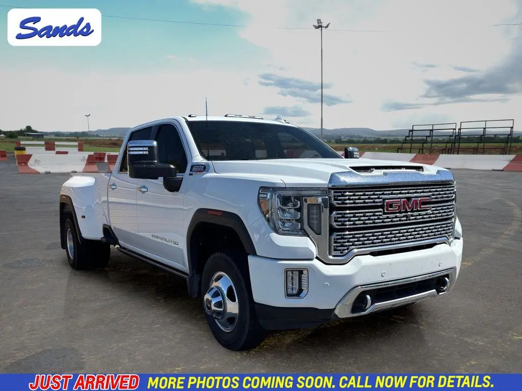 2022 GMC Sierra 3500HD Denali