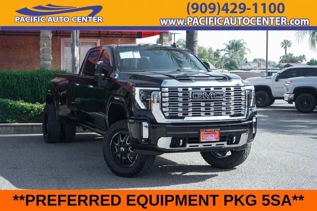2024 GMC Sierra 3500HD Denali