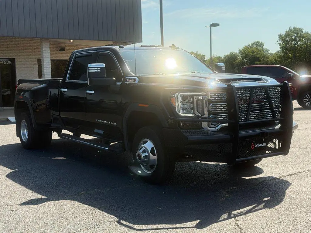 2023 GMC Sierra 3500HD Denali