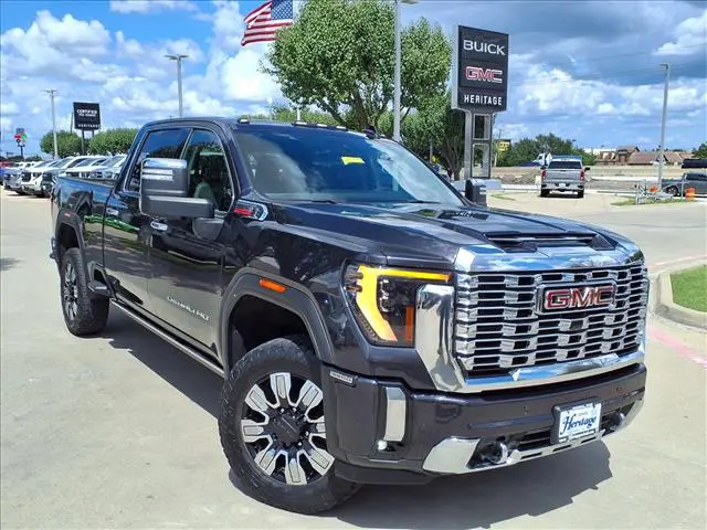 2024 GMC Sierra 3500HD Denali