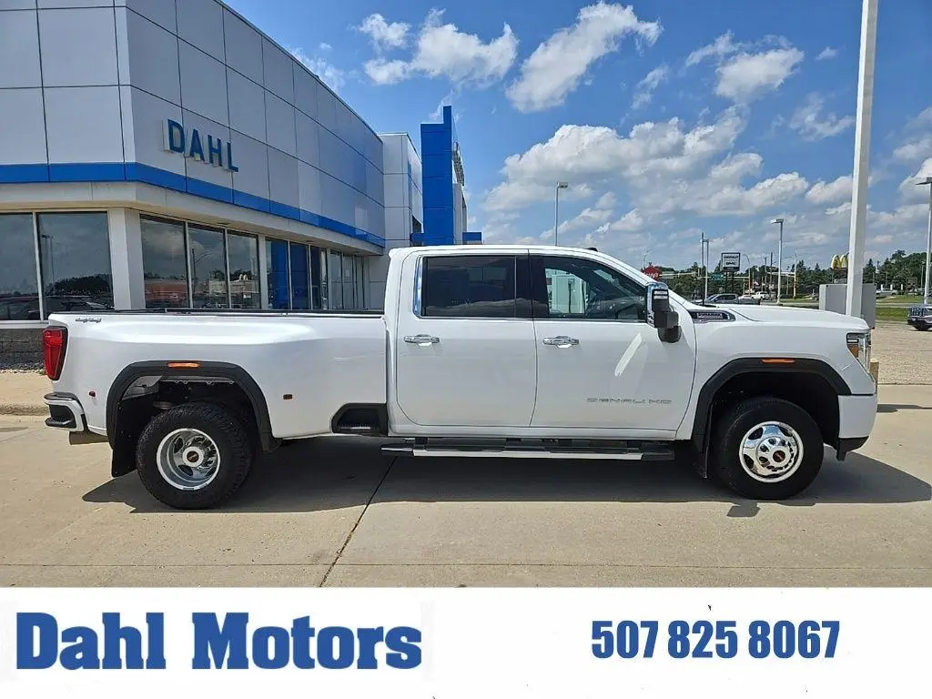 2023 GMC Sierra 3500HD Denali