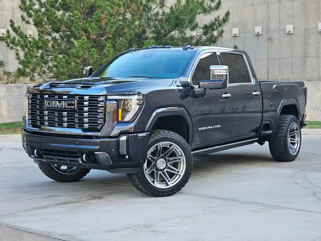 2024 GMC Sierra 2500HD Denali Ultimate