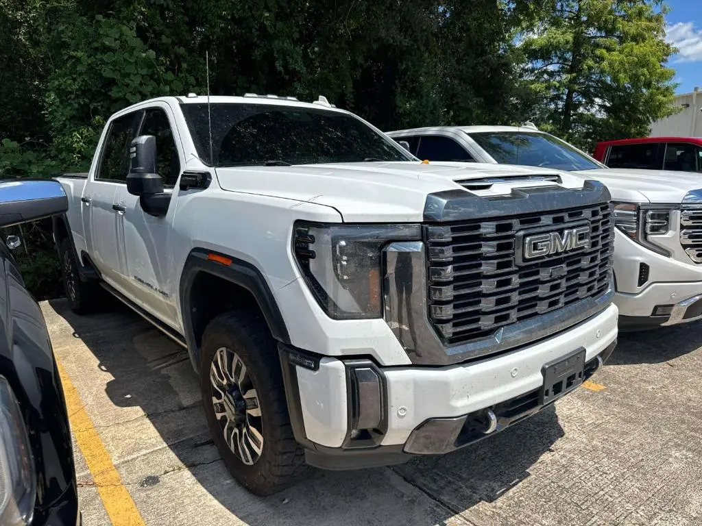 2024 GMC Sierra 2500HD Denali Ultimate