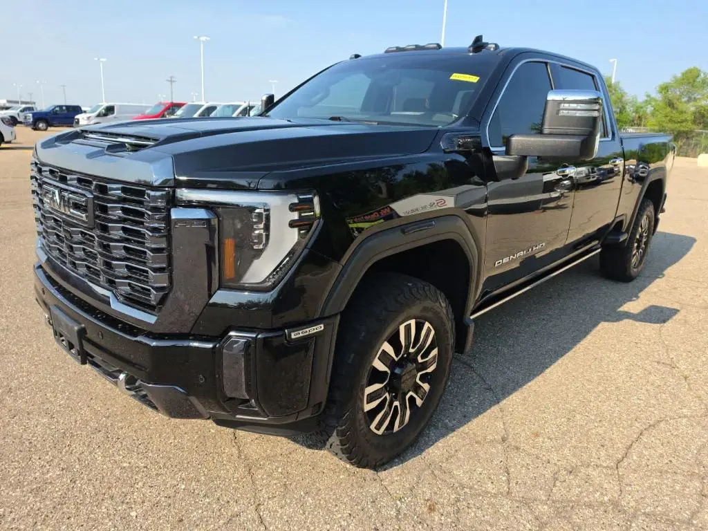 2024 GMC Sierra 3500HD Denali Ultimate