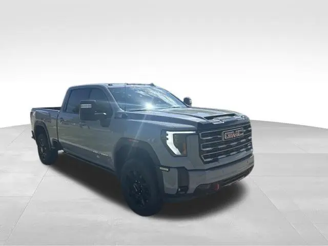 2025 GMC Sierra 2500 AT4