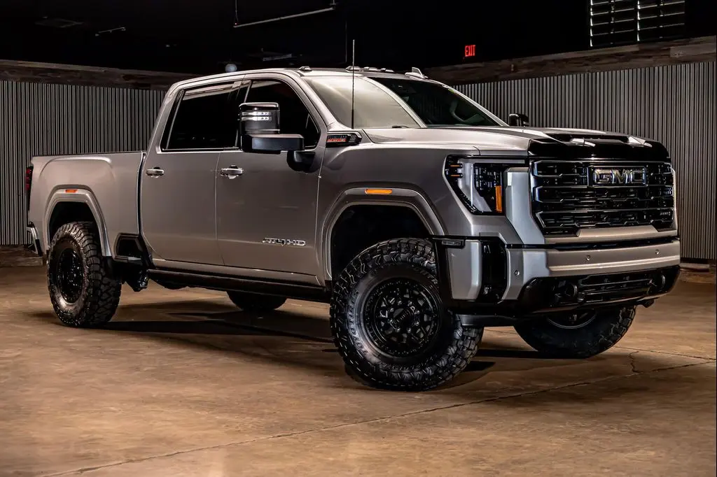 2026 GMC Sierra 2500 AT4