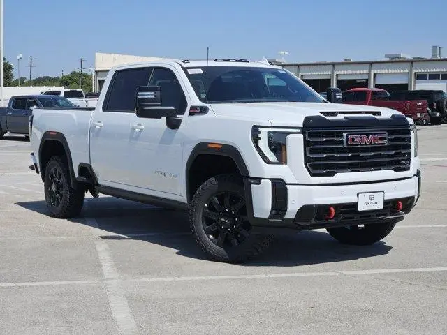 2026 GMC Sierra 2500 AT4