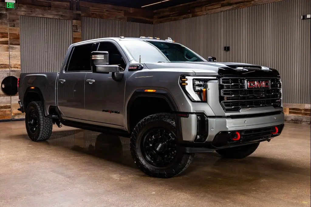 2025 GMC Sierra 2500 AT4