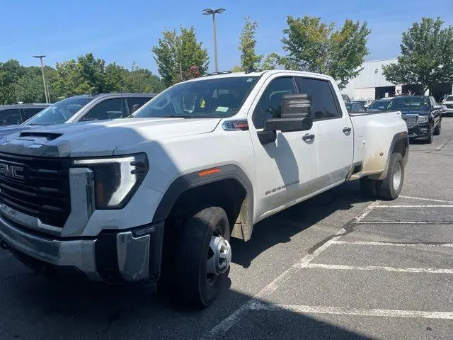 2026 GMC Sierra 3500 Pro