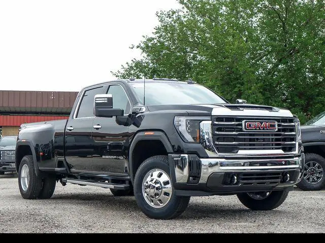 2026 GMC Sierra 3500 SLT