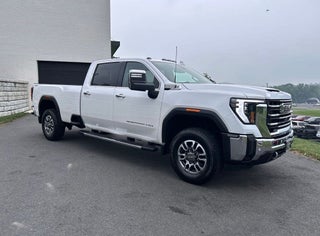 2025 GMC Sierra 3500 SLT