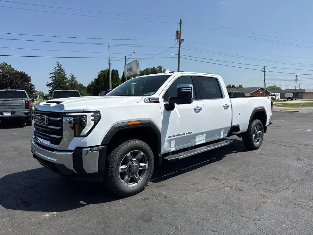 2026 GMC Sierra 3500 SLT