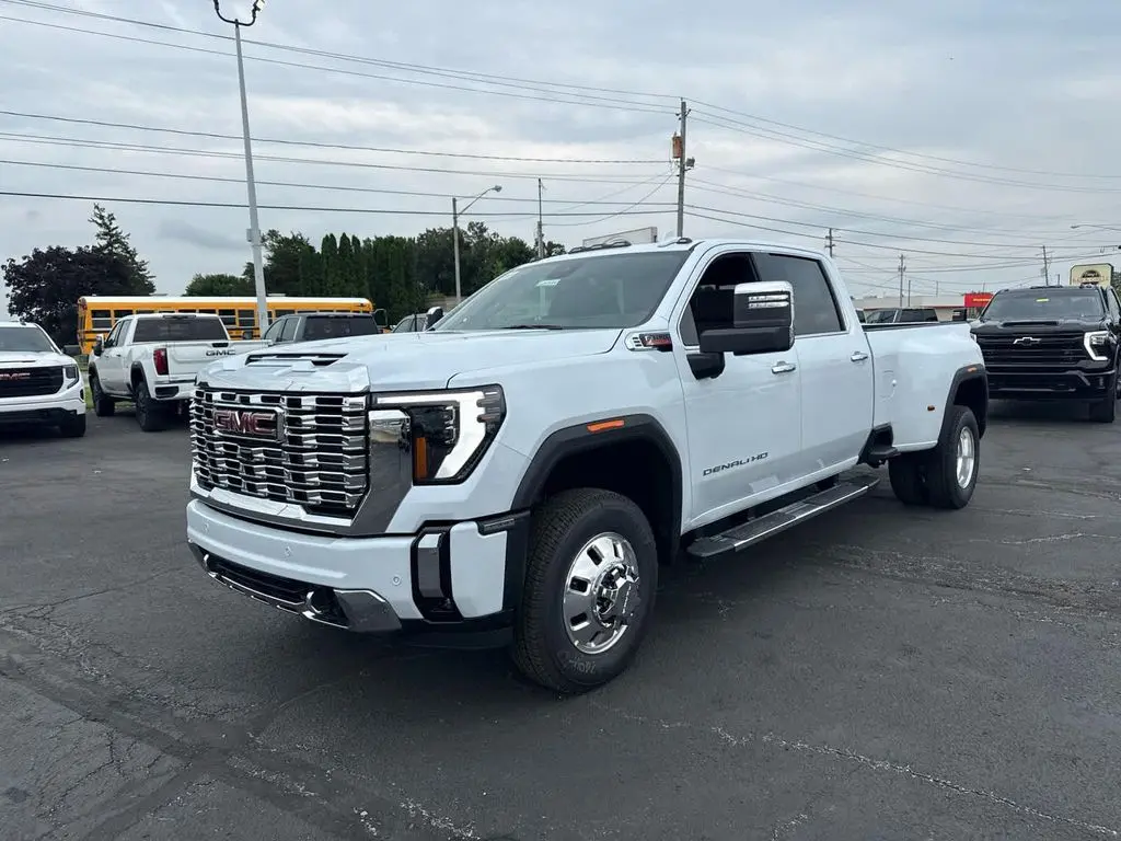 2026 GMC Sierra 3500 Denali