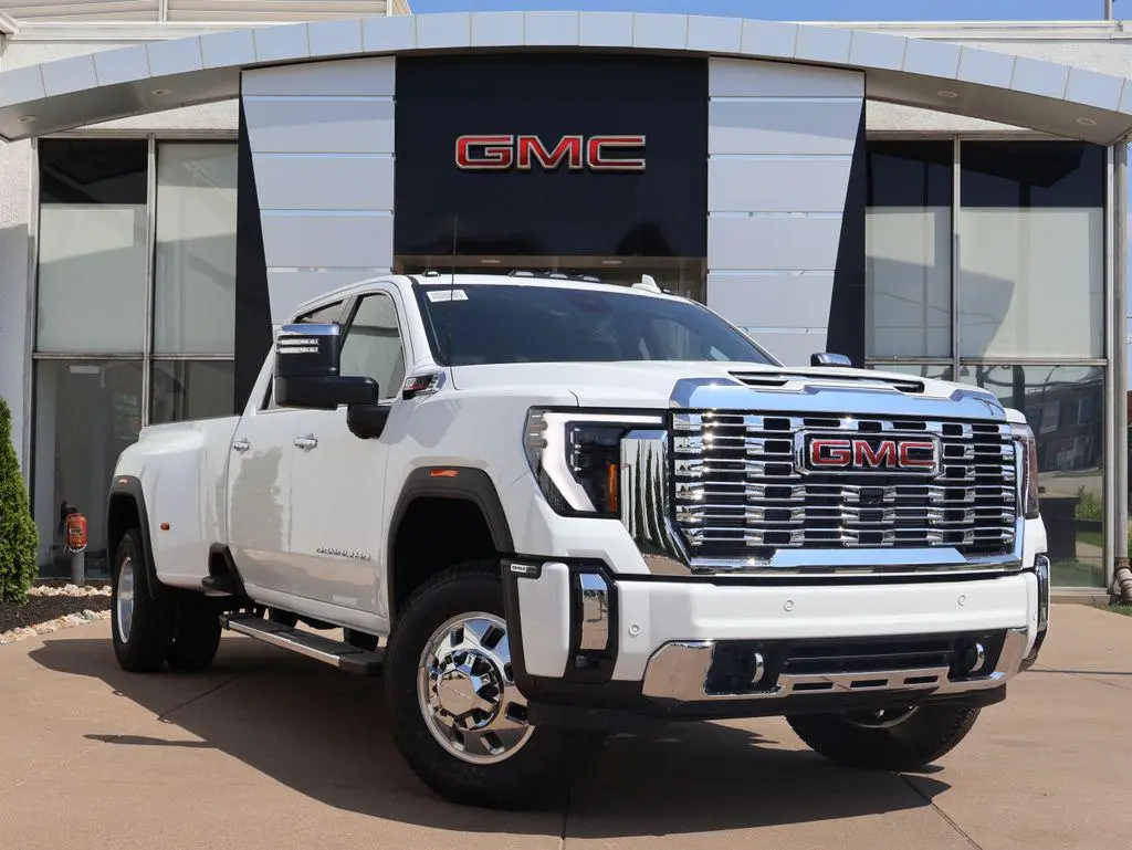 2026 GMC Sierra 3500 Denali