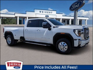 2025 GMC Sierra 3500 Denali