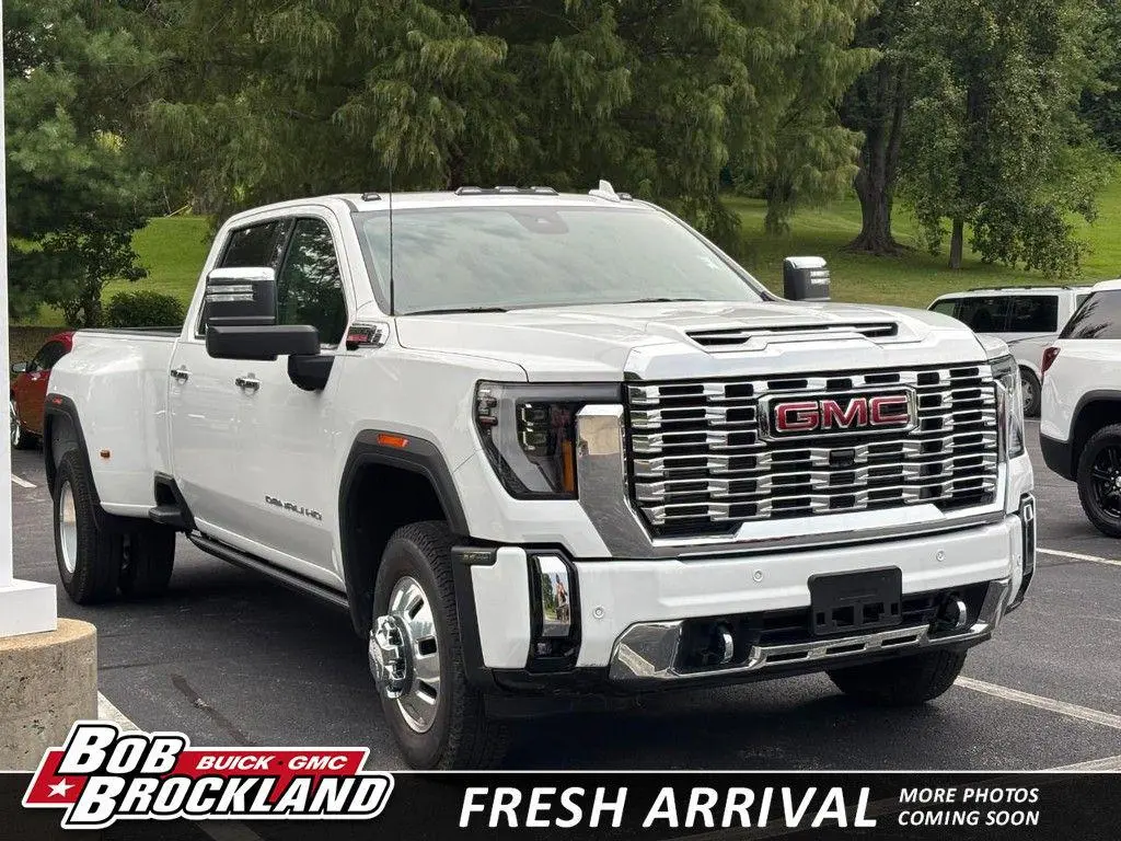 2025 GMC Sierra 3500 Denali