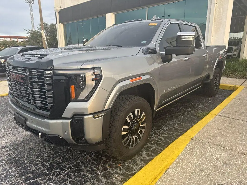 2025 GMC Sierra 3500 Denali Ultimate