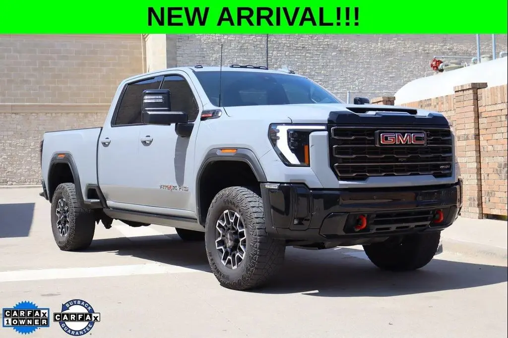 2025 GMC Sierra 2500 AT4X