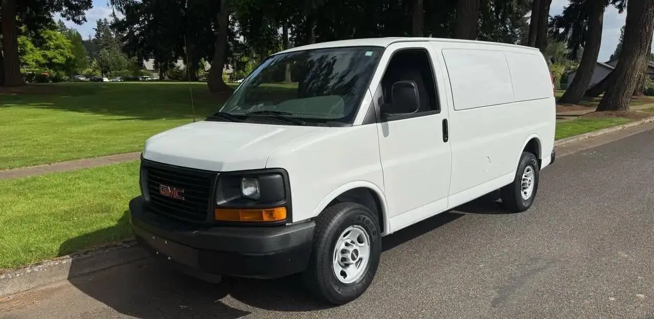 2009 GMC Savana 3500